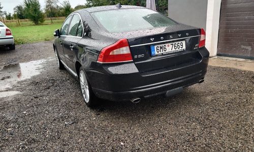 Volvo S80 4,4 V8